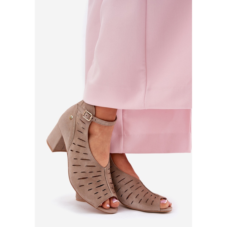 Women's suede boots on the Maciejka post 06893-10 dark beige 1 Women's suede boots on the Maciejka post 06893-10 dark beige 1