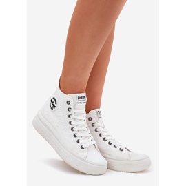 Women's sneakers on the platform Lee Cooper LCW-25-44-3209L white 1