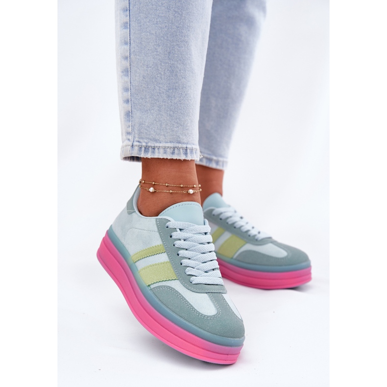 Low sneakers on the blue platform 2