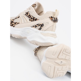 Beige sneakers with an animal motif 2 Beige sneakers with an animal motif 2
