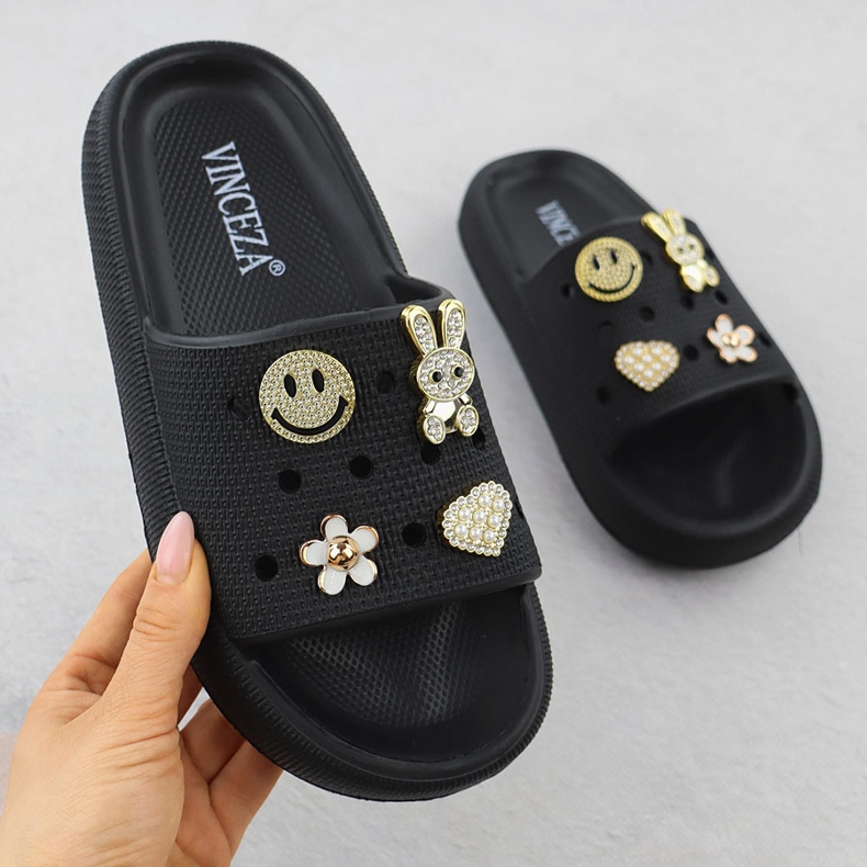 Vinceza Foam flip flops for the pool beach on the black platform with Vincez 76055 decorations 1