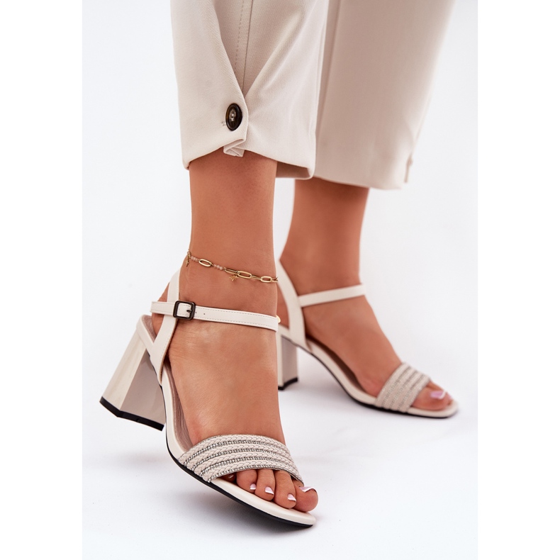 Women's sandals on the post with zircons and Vinceza 62228 Black beige 2