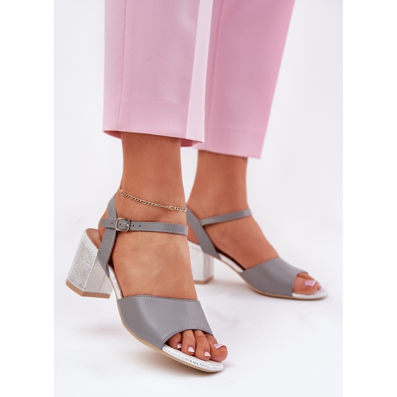 Women's sandals on the Vinceza 20275 Post grey 2 Women's sandals on the Vinceza 20275 Post grey 2