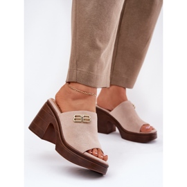 Vinceza Women's slippers on a massive heel with a golden detail of Vincez 17400 beige 2