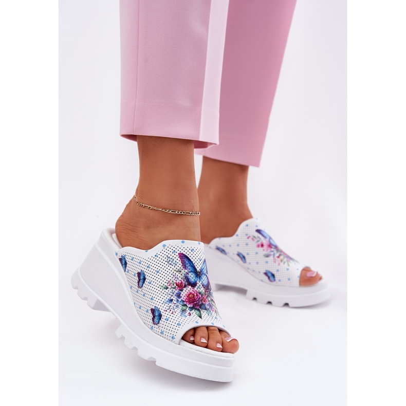 Women's leather flip flops Artiker 56C0428 white 2