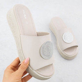 Women's leather flip flip flops with jackets beige Filippo 6987 1