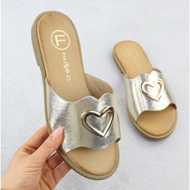 Women's flap with a decorative heart golden Filippo DK6909 1