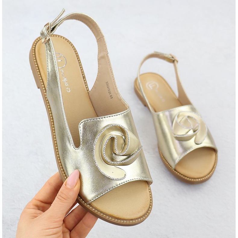 Flat women's sandals with flower gold Filippo DS6915 golden 1 Flat women's sandals with flower gold Filippo DS6915 golden 1