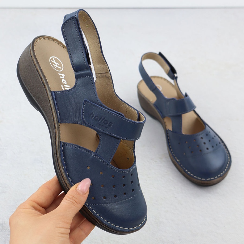 Leather comfortable women's sandals full of navy blue Helios 150.041 1 Leather comfortable women's sandals full of navy blue Helios 150.041 1