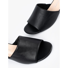Sergio Leone Women's low-heeled flip-flops black 2