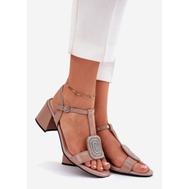 Leather varnished women's sandals on the post with a Vinceza 91134 beige 1