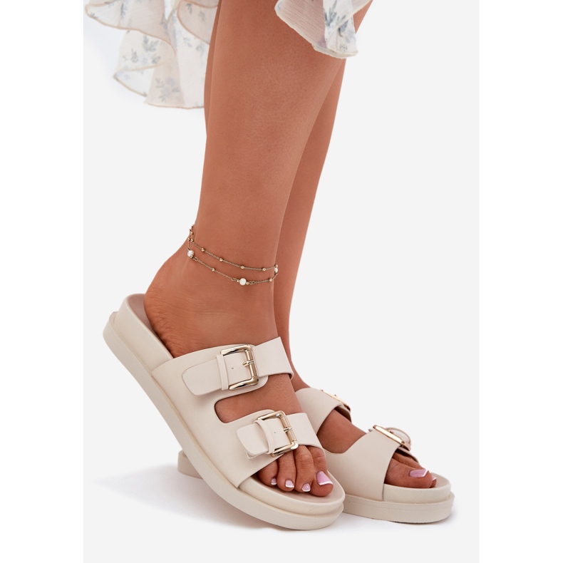 EVento Women's flip flops with golden buckles beige 1