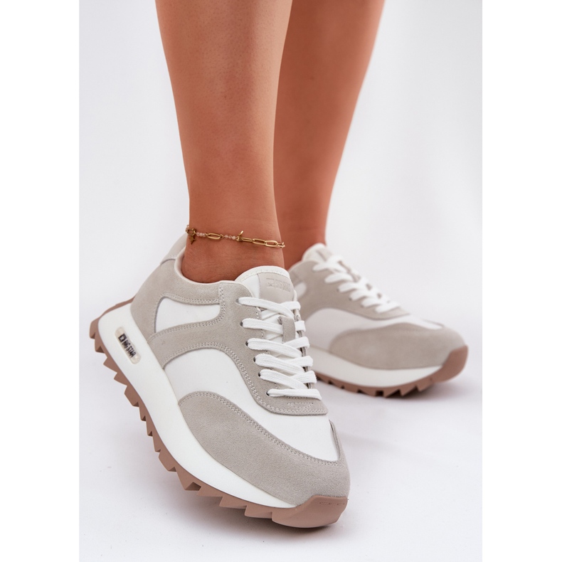 Suede sneakers on the Women's Big Star RR274896 Women's Platform Hi-Polish System Biało-Share white 2 Suede sneakers on the Women's Big Star RR274896 Women's Platform Hi-Polish System Biało-Share white 2