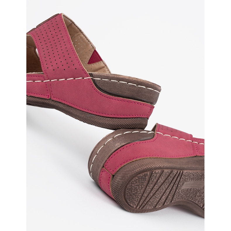 Shelvt Red women's slippers on the platform 1