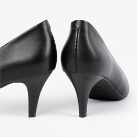 Black classic pumps Sergio Leone 1