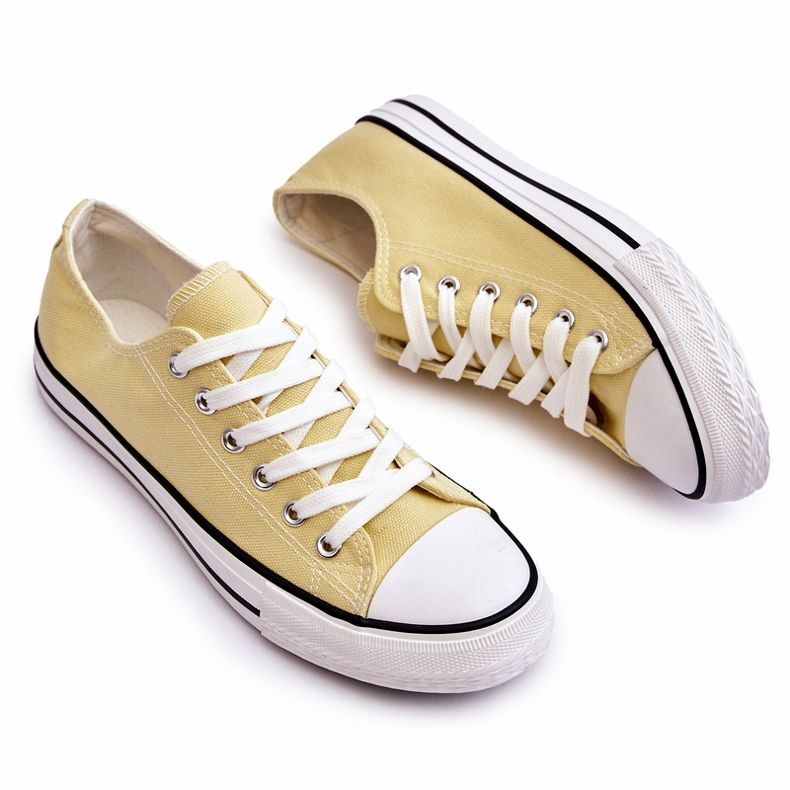 Classic Low Women's Yellow sneakers 4