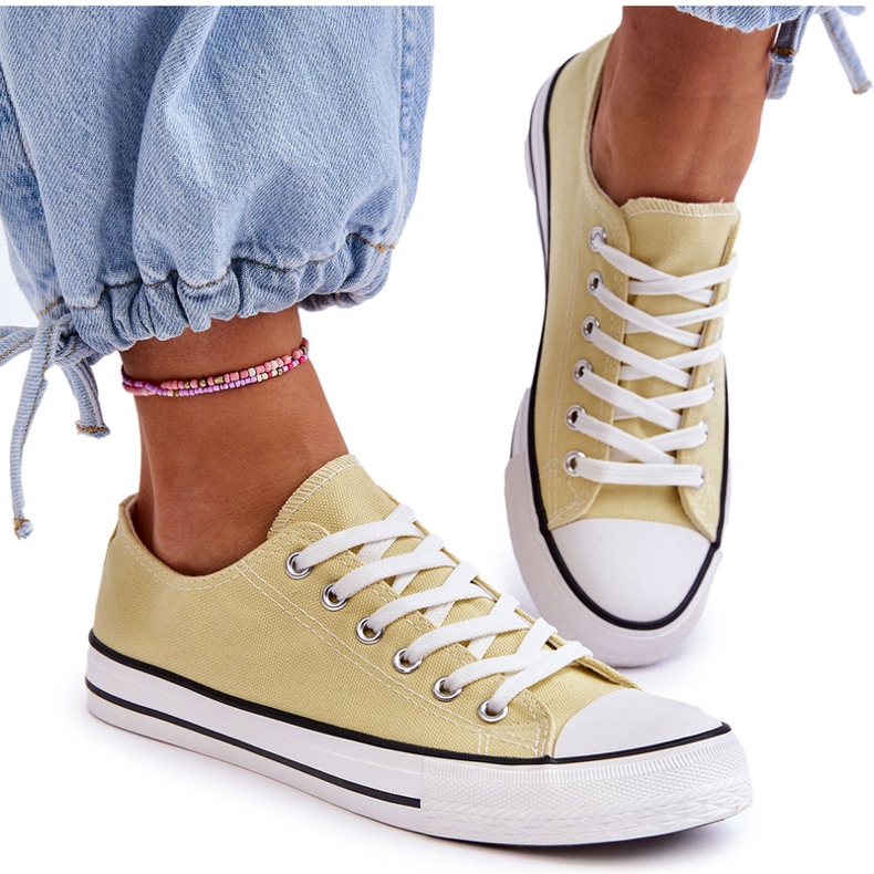 Classic Low Women's Yellow sneakers 5