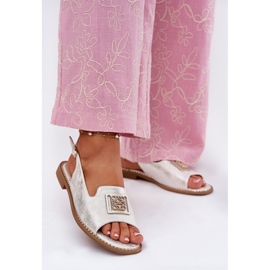 S.Barski Elegant flat-heeled women's sandals with an ornament of S. Barski KV51-082 silver 2