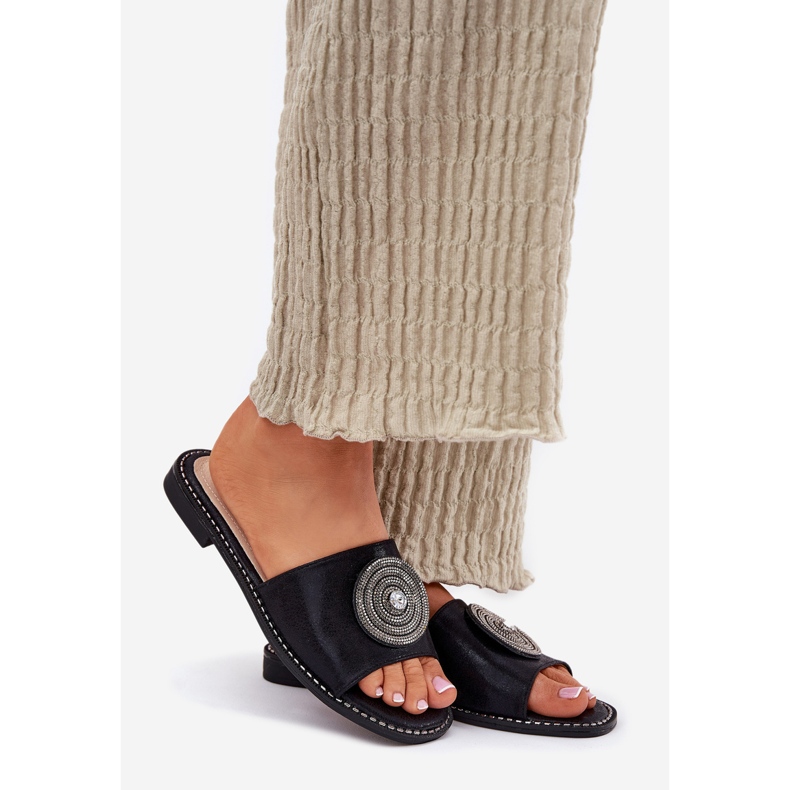 S.Barski Flat-heeled women's flip flops with an ornament S. Barski KV51-013 black 1