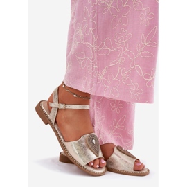S.Barski Women's flat-heeled sandals with an ornament of S. Barski KV51-098 zloty golden 1 S.Barski Women's flat-heeled sandals with an ornament of S. Barski KV51-098 zloty golden 1