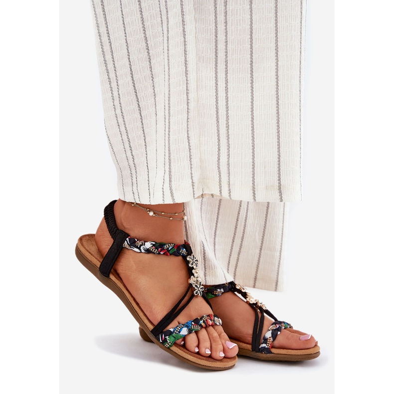 EVento Women's sandals with pins and braided stripes black 1 EVento Women's sandals with pins and braided stripes black 1