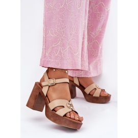 EVento Women's sandals on the post with a golden decoration beige 2