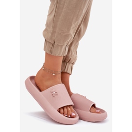 Women's foam flip flops on the platform with a vinceza teddy bear 75210 pink 1 Women's foam flip flops on the platform with a vinceza teddy bear 75210 pink 1