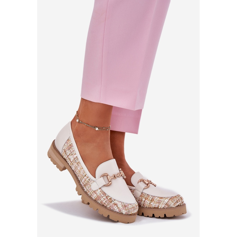 Women's leather loafers with a golden detail Laura Messi 2938 light beige 1 Women's leather loafers with a golden detail Laura Messi 2938 light beige 1