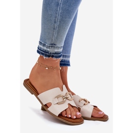 EVento Women's flat flip flops with decorative detail beige 1 EVento Women's flat flip flops with decorative detail beige 1