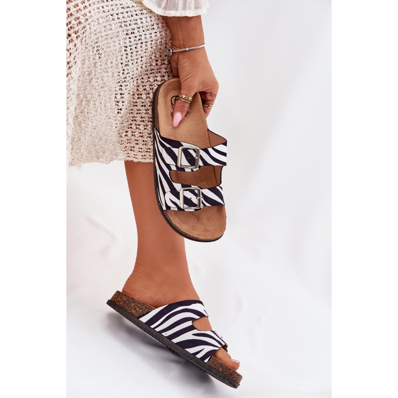 Inna Women's flip flops with zebra buckles white 1