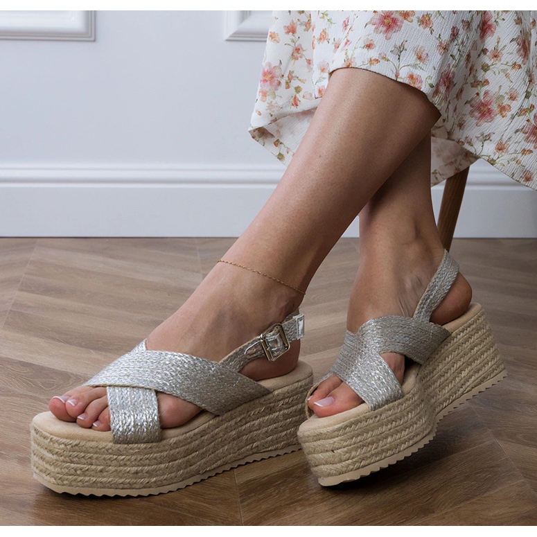 Silver espadrille sandals on a platform with stripes 2