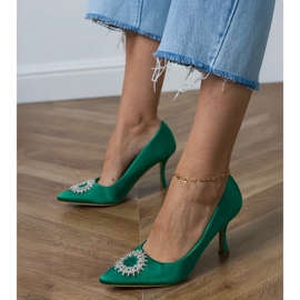 Green satin pumps with zircons 4