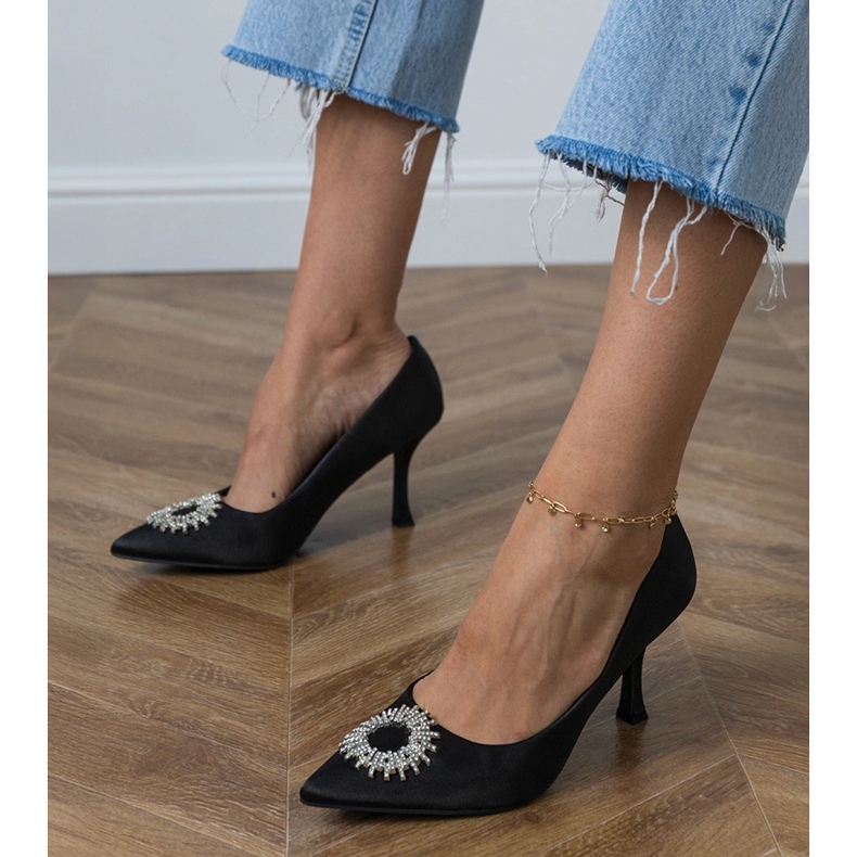 Black satin pumps with zircons 1