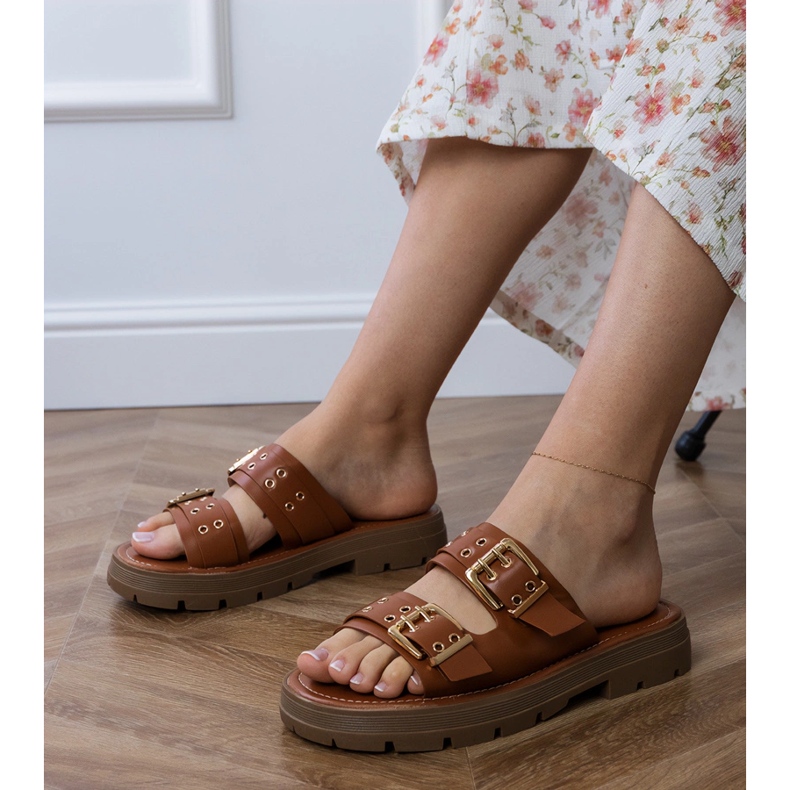 Brown flat flip flops with stripes clamps 1 Brown flat flip flops with stripes clamps 1