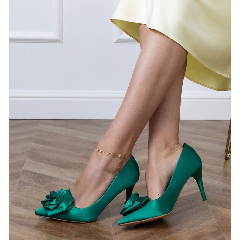 Green satin pumps with a flower 2