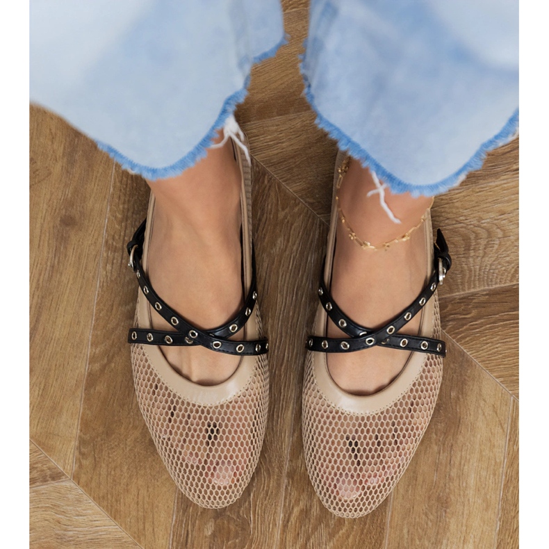 Brown mesh ballerinas with a decorative buckle 2