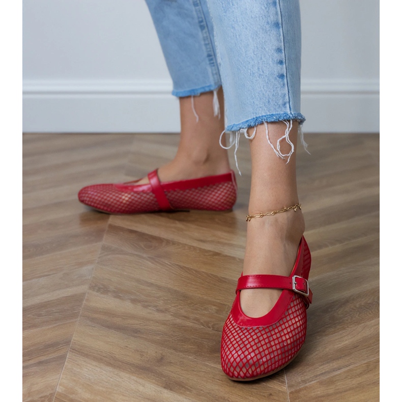 Red mesh ballerinas with a buckle 2