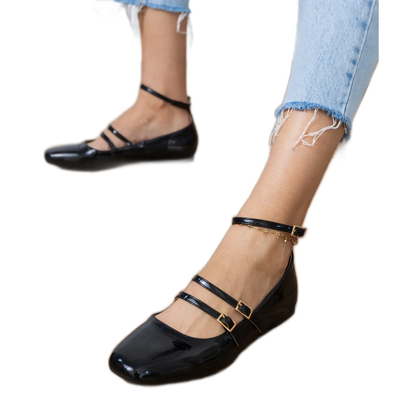 Black ballerinas varnished with buckles 2 Black ballerinas varnished with buckles 2