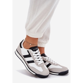 Low women's white sneakers 1 Low women's white sneakers 1