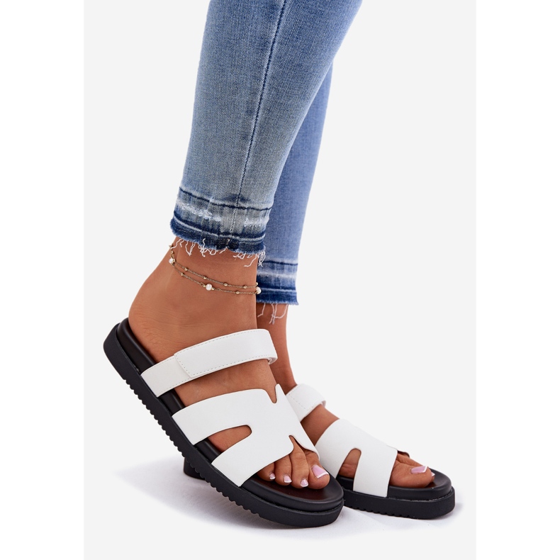 Women's flip flops with Vinceza 17401 Velcro white 1