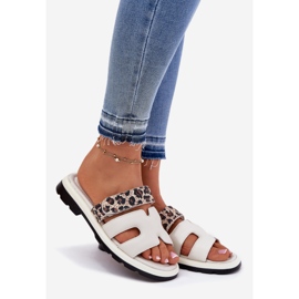 Women's leather flip flops Vinceza 66769 light bell beige 1