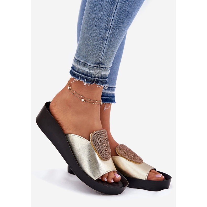 S.Barski Women's leather flip-flops with an ornament KV51-028 PLN golden 1