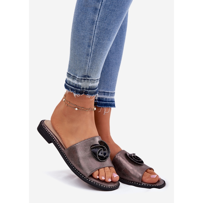 S.Barski Flat-heeled women's flip flops with decorative KV51-007 graphite detail silver 1