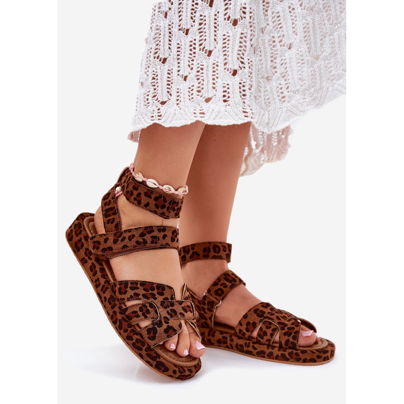 Women's sandals with Velcro leopard brown 1