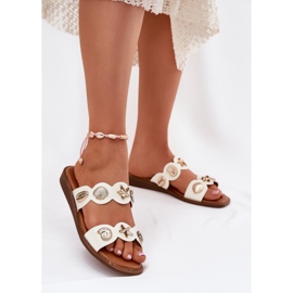 Women's flip flops with golden pins white 2 Women's flip flops with golden pins white 2