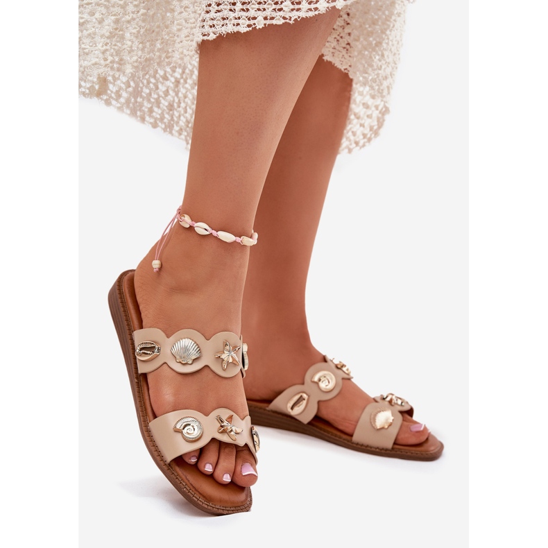 Women's flip flops with golden pins beige 1