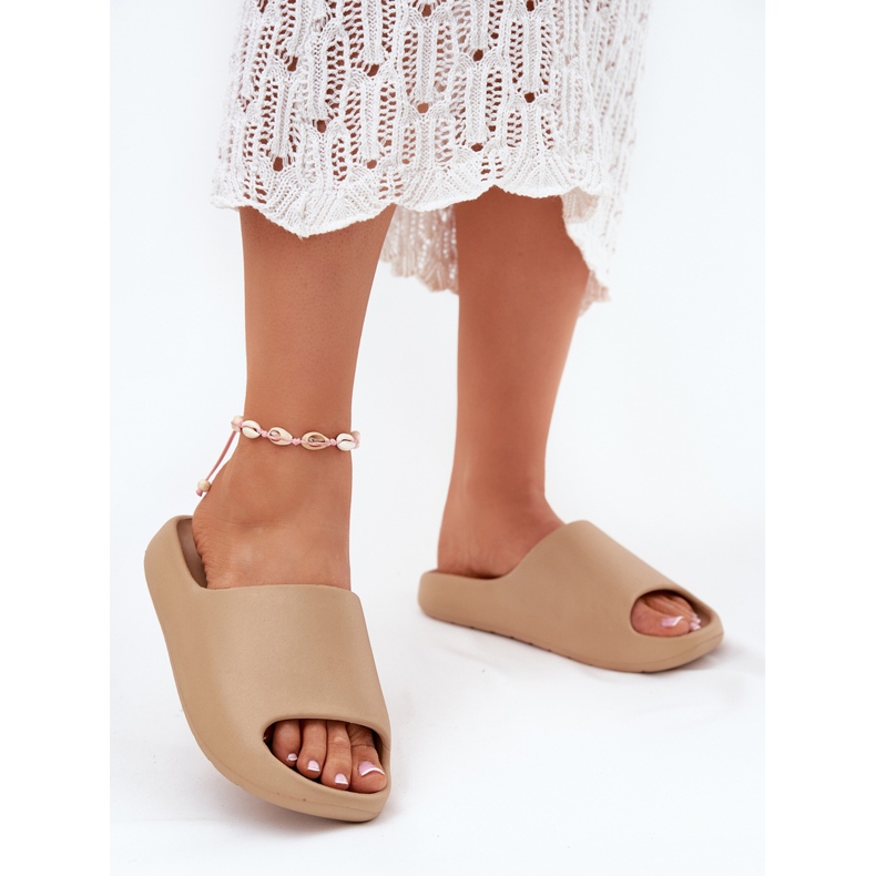 Women's foam flip flops dark beige 2 Women's foam flip flops dark beige 2