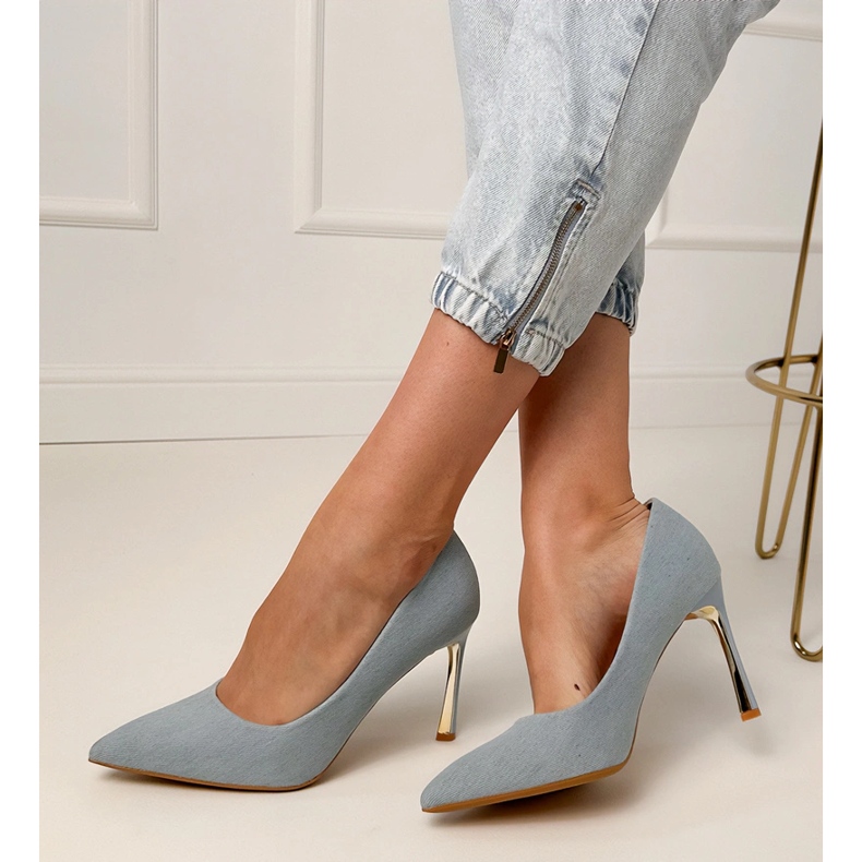 Classic jeans pumps on a golden pin blue 2 Classic jeans pumps on a golden pin blue 2