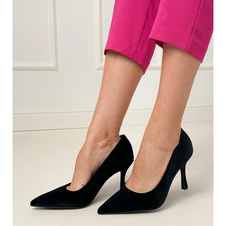 Black velor pumps on the high heel 1