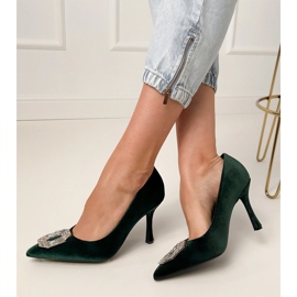 Green pumps on a pin with zircons 1 Green pumps on a pin with zircons 1